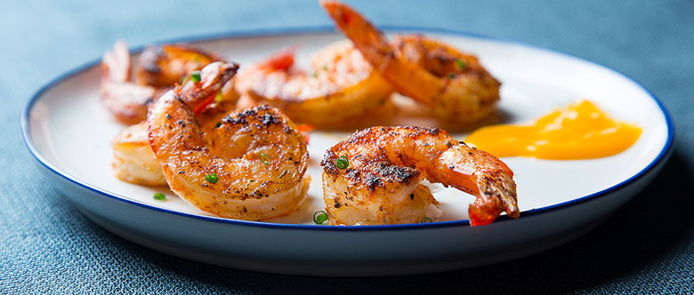 Chipotle Shrimp with Mango Dipping Sauce