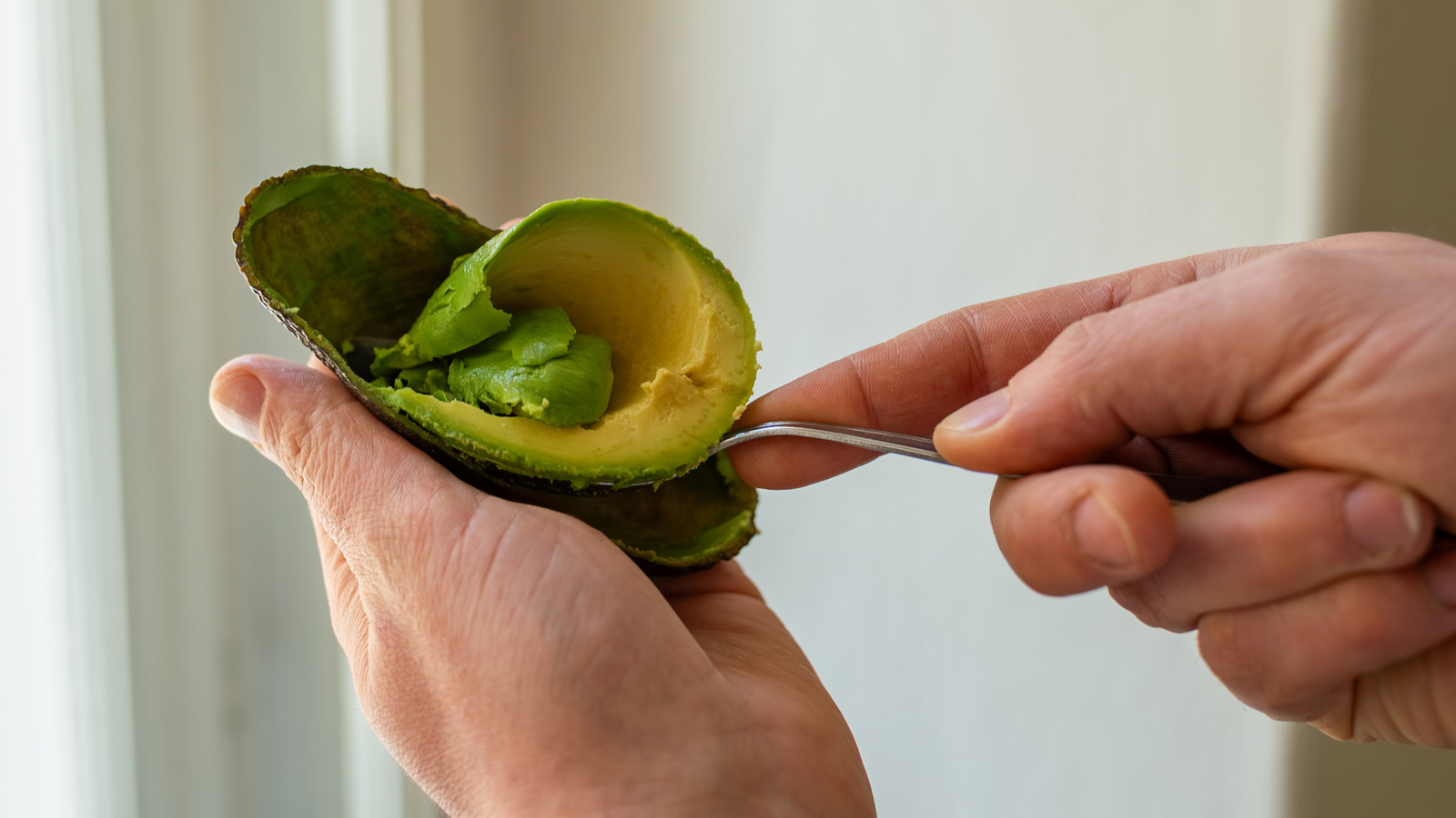 Save Avocado Skins For The Ultimate Mini Guacamole Bowls - Tasting Table