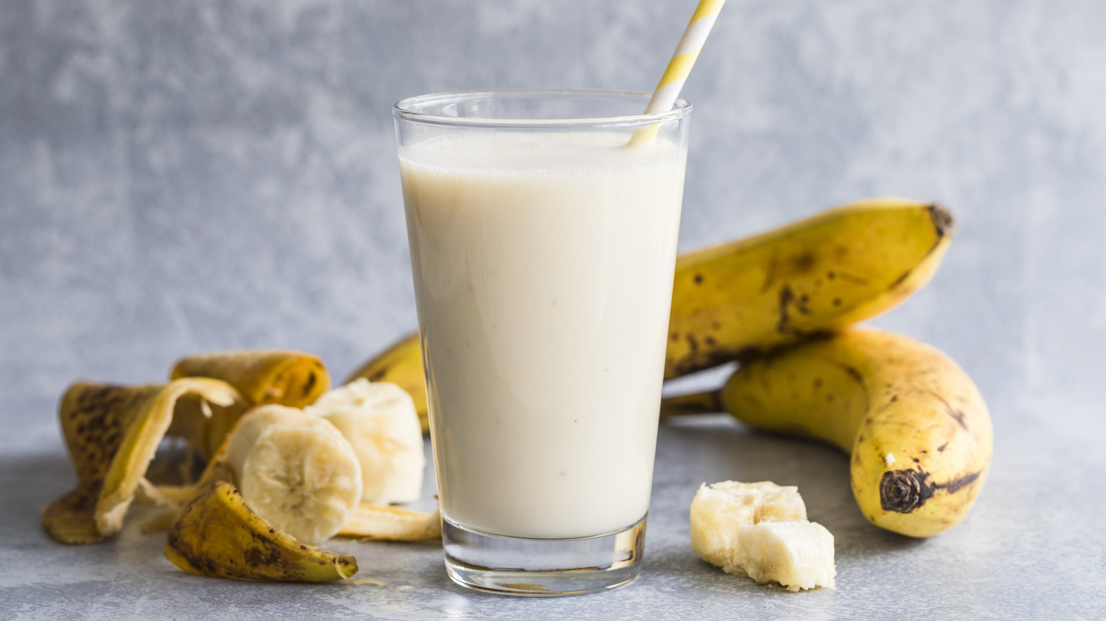 Say Goodbye To Boring Summer Sipping With This Creamy Banana Drink