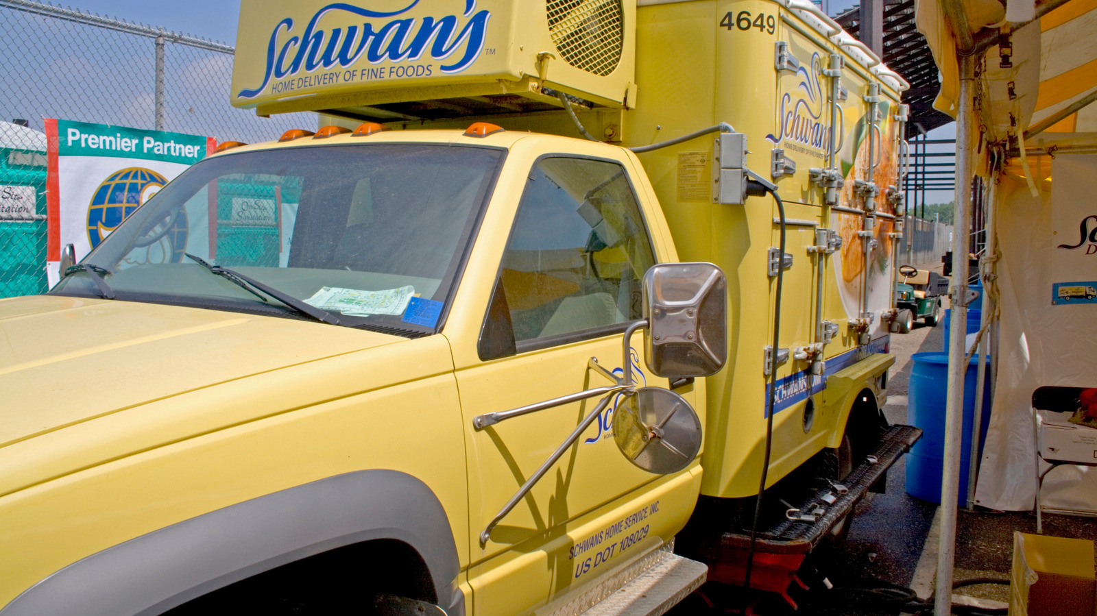 Remember The 'Schwan's Man'? Why People Still Miss The Iconic Yellow Truck - Tasting Table