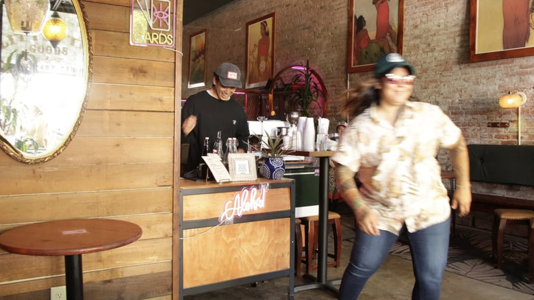 Orange Goose Coffee order line