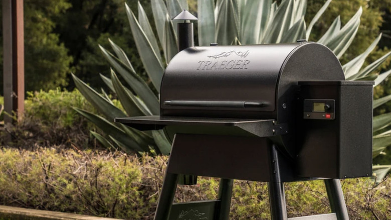 Traeger Ridgeline XL Pellet Grill