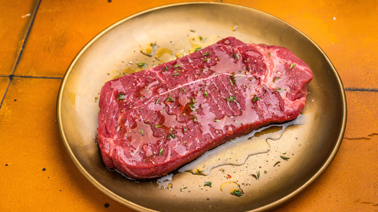 sirloin steak in marinade