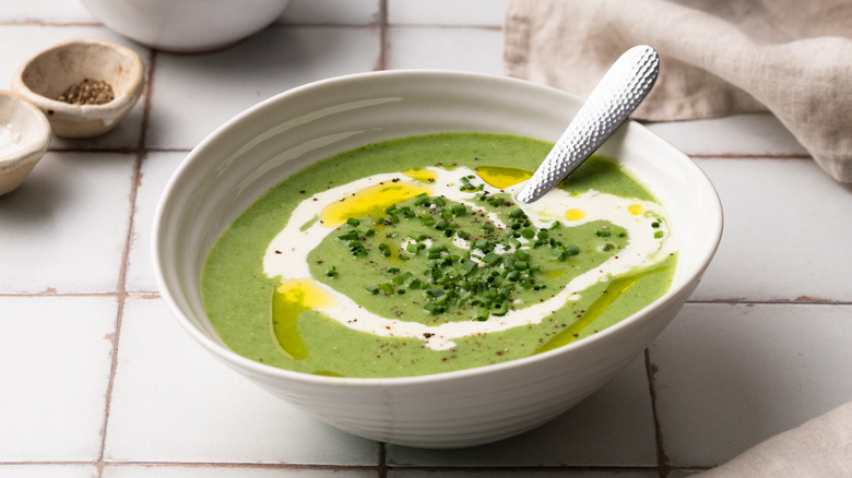 Cream of spinach soup 