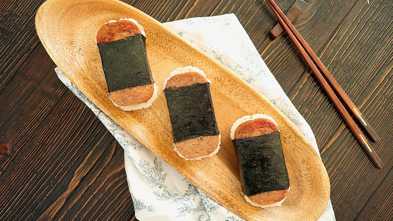 spam musubi on serving tray