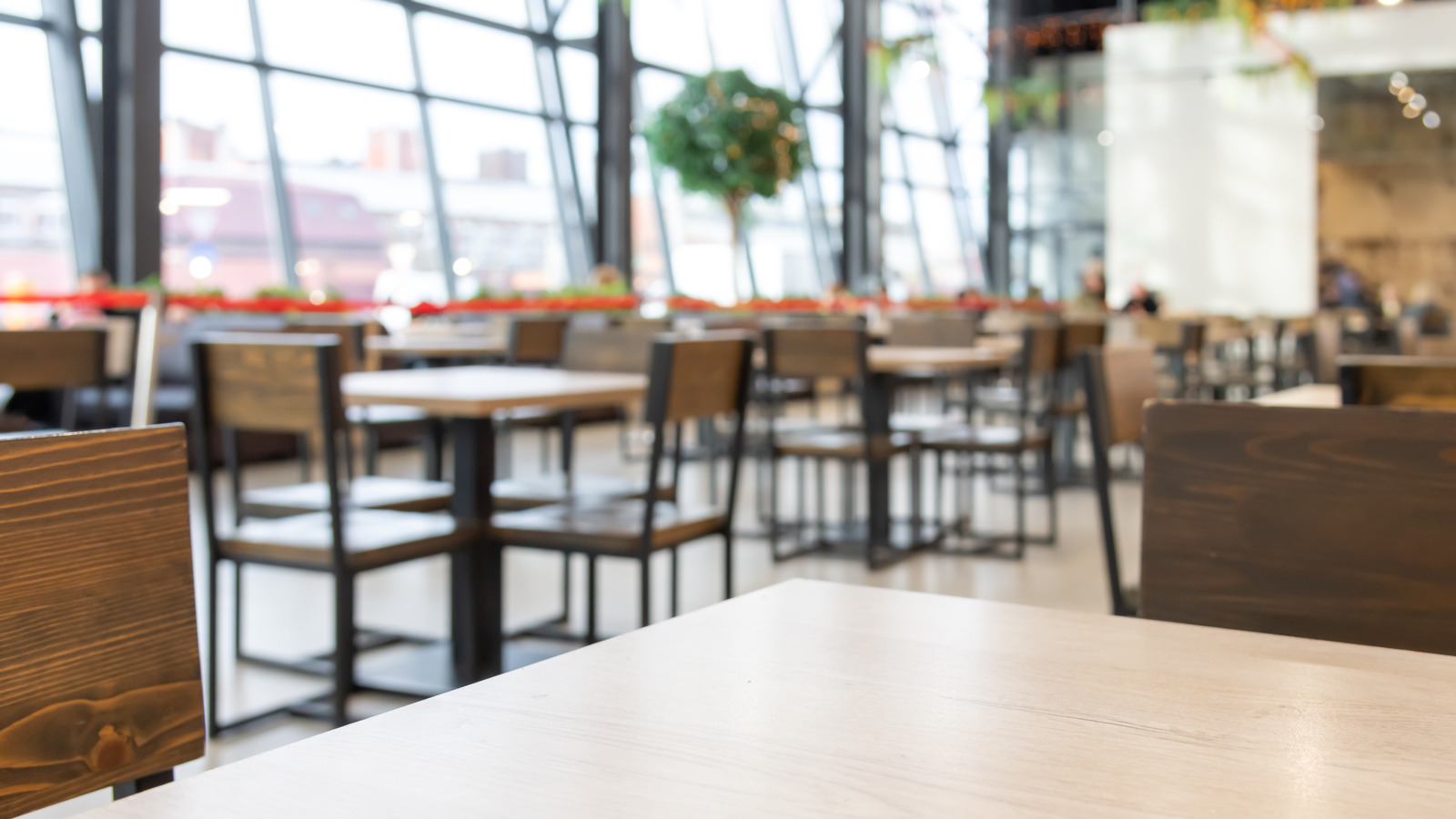 This Shoe Store Has Its Own Massive Food Court, And Shoppers Say The Menu And Pricing Remind Them Of Costco And Sam's Club - Tasting Table