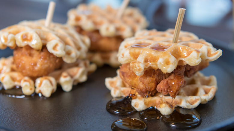 simple chicken and waffle sliders