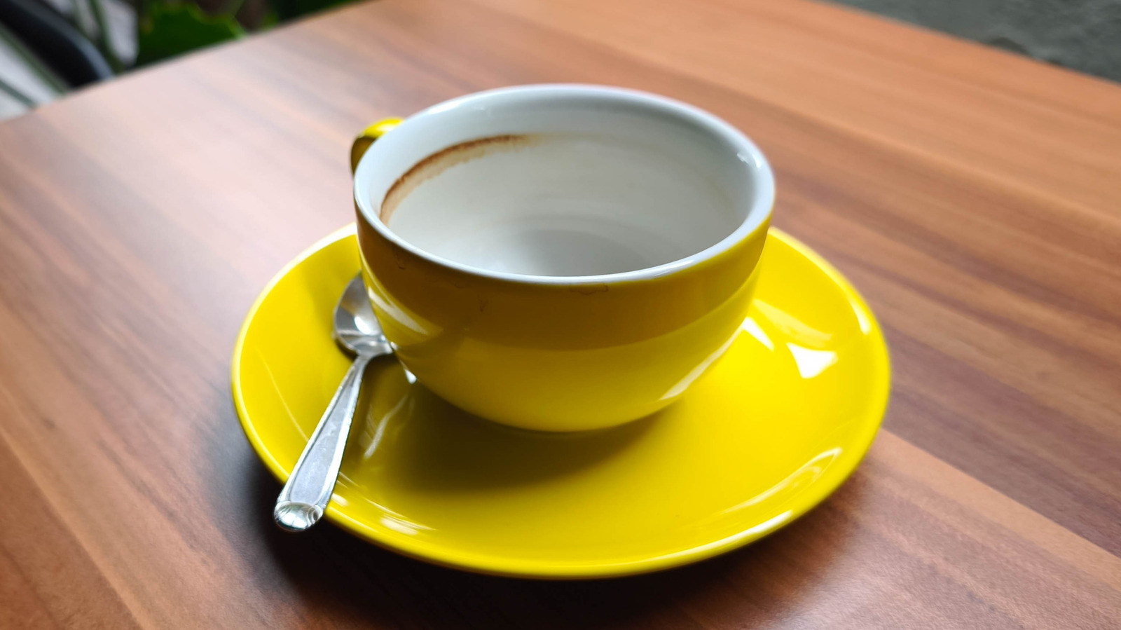 Skip The Scrubbing - This Fizzy Cleaner Tackles Coffee Stains And Dirty Coffee Makers - Tasting Table