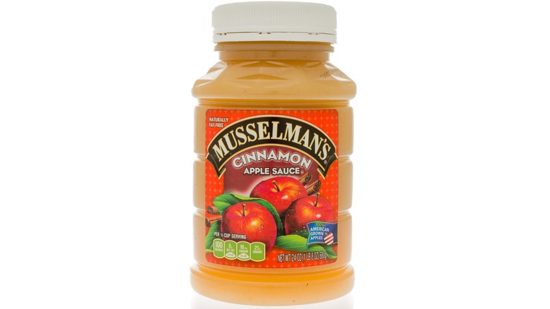 Stock image of Musselman's Cinnamon Apple Sauce