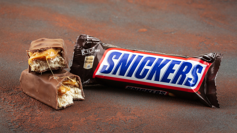 snickers candy bar