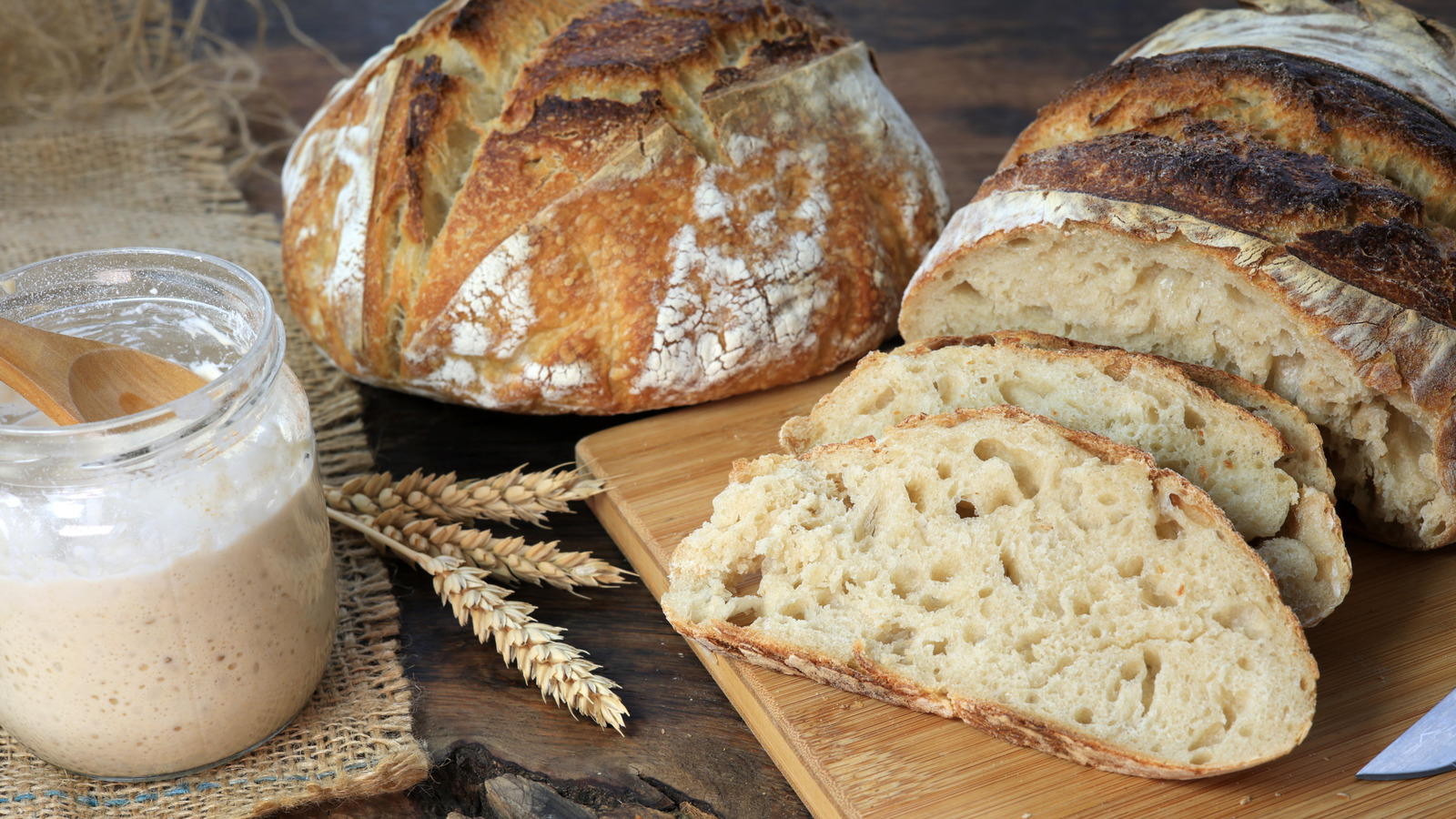 What Beginners Always Get Wrong With Sourdough, According To An Expert