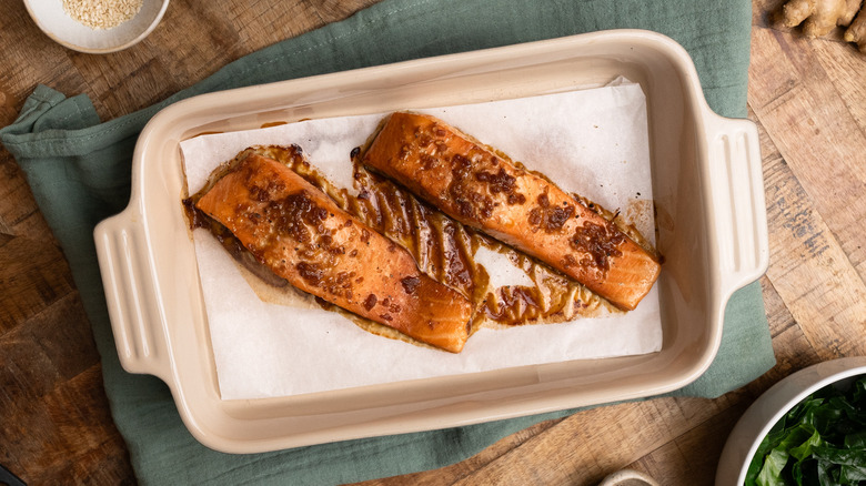 soy ginger baked salmon