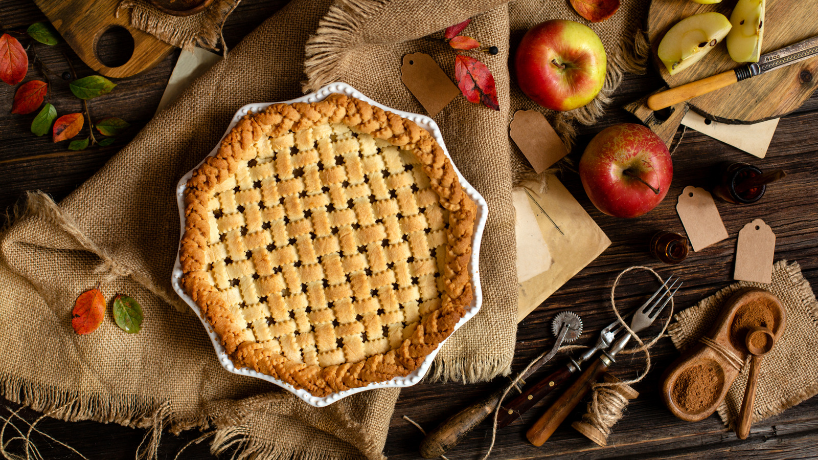 Spice Up Regular Pie Crust With An Ingredient Already In Your Pantry - Tasting Table