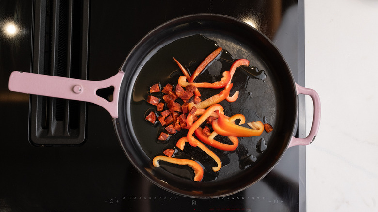 chorizo and pepper in pan