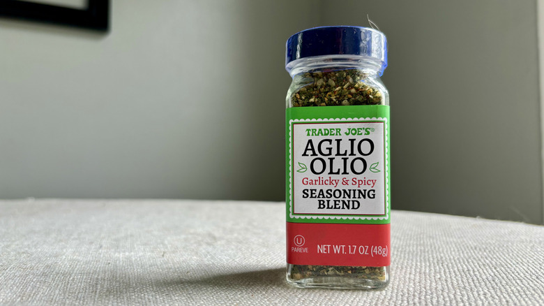 Close-up of Trader Joe's Aglio Olio Seasoning Blend