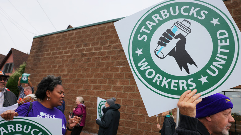 Starbucks Workers United union sign