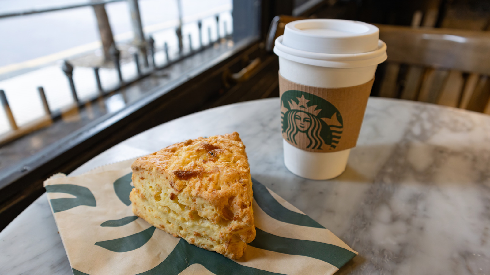What Starbucks Employees Actually Do To Prepare Your Food - Tasting Table