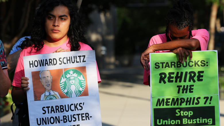 Pro-union Starbucks demonstrators