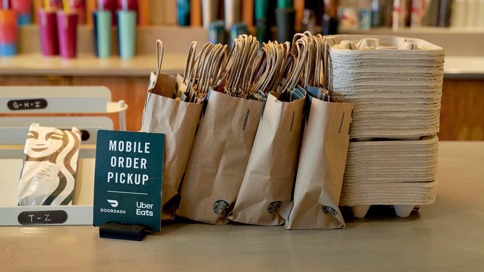Starbucks Opens First PickupOnly Airport Location