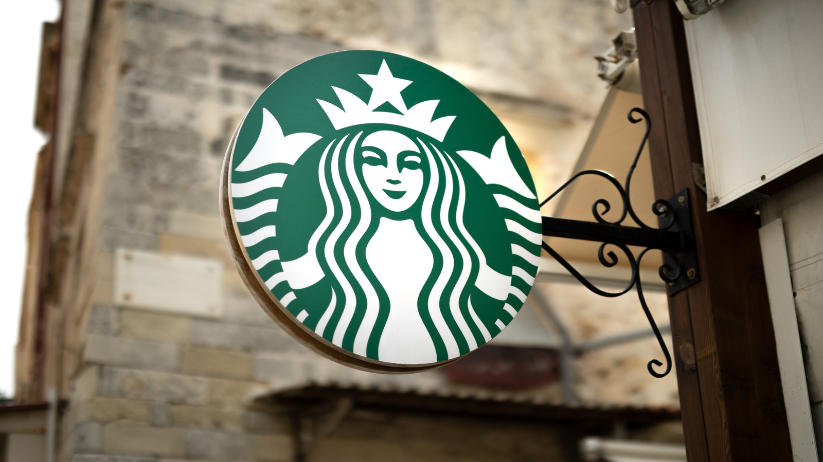 Starbucks Recalls That Shook The Coffee Chain - Tasting Table