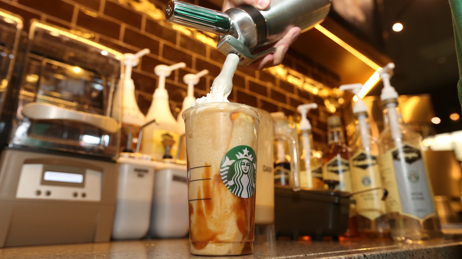Starbucks' Replacement Policy: Will Baristas Ever Refuse To Remake A Drink? - Tasting Table