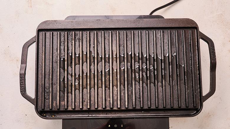 oil on a grill pan