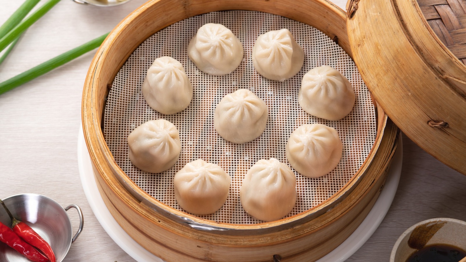 Stop Eating Soup Dumplings The Wrong Way And Prevent Scalding Your Mouth