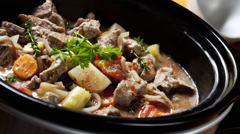 beef stew in slow cooker