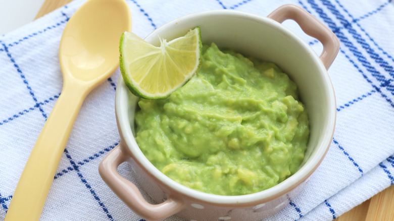 Guacamole with lime