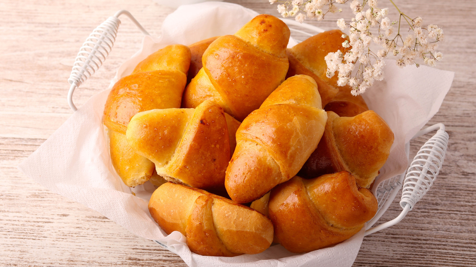 Store-Bought Crescent Rolls Turn Jalapenos Into A Simple, Spicy Appetizer - Tasting Table