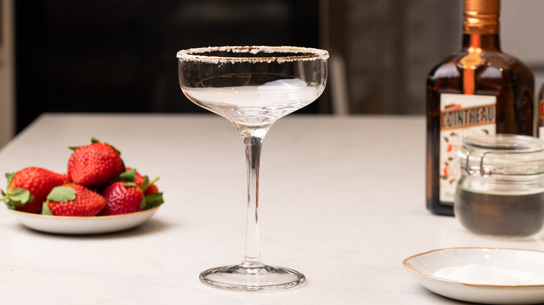 sugar rimmed cocktail glass