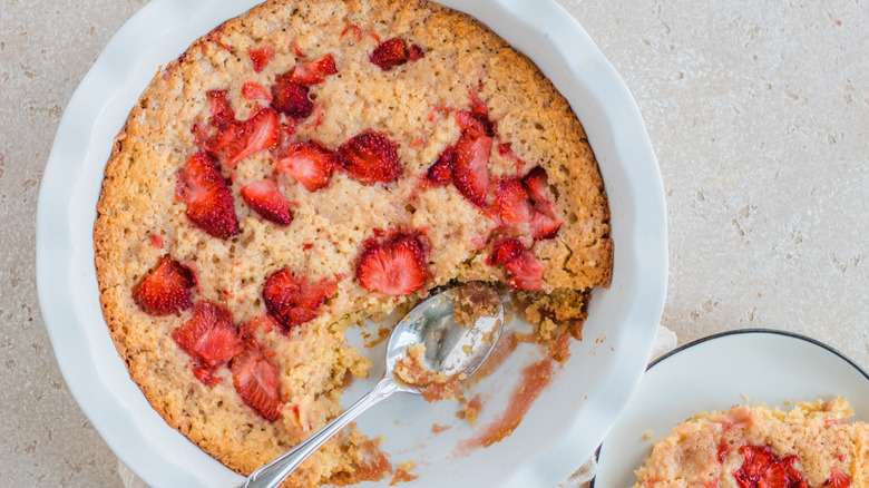 Strawberry Spoon Cake Recipe