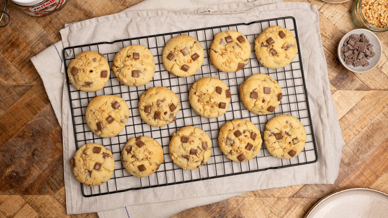 stuffed chocolate chip hazelnut cookies