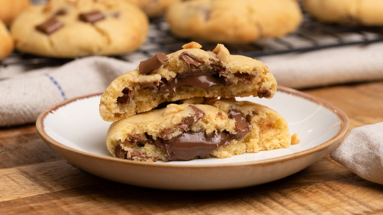 stuffed chocolate chip hazelnut cookies