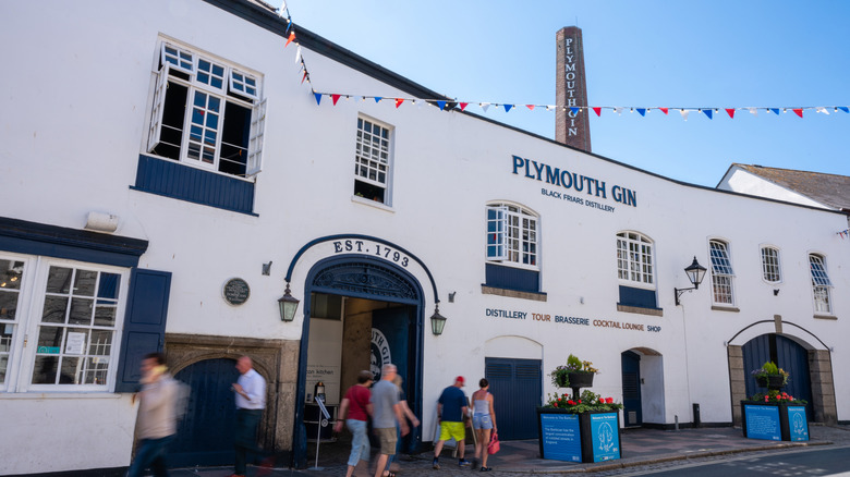 Street view of Plymouth Distillery in England.