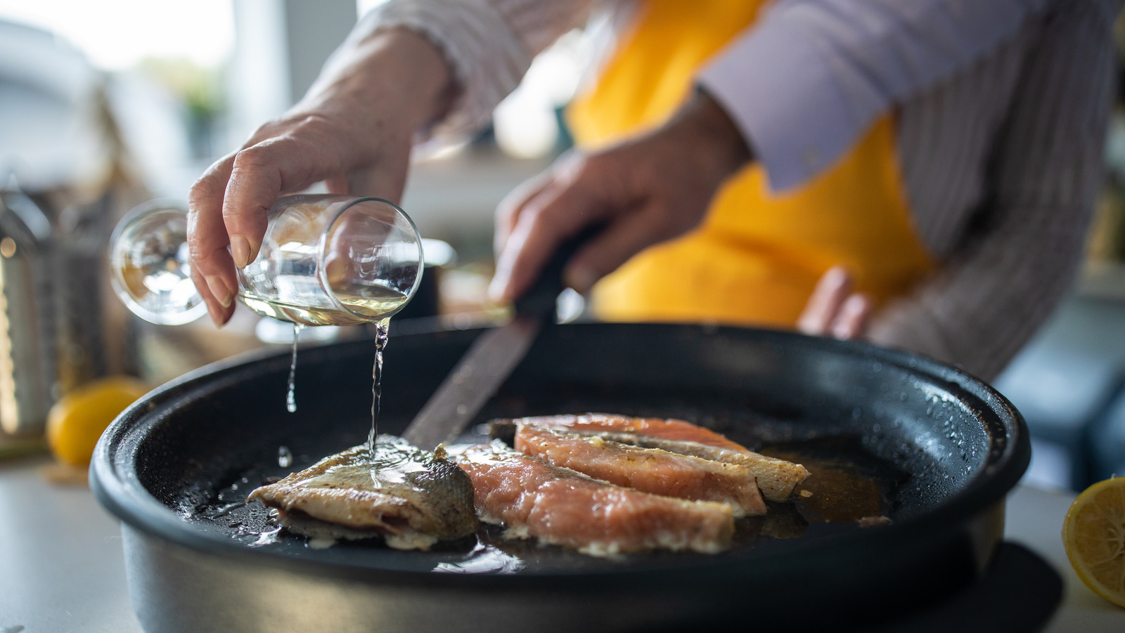 Substitute Broth For White Wine In Recipes With One Simple Tweak