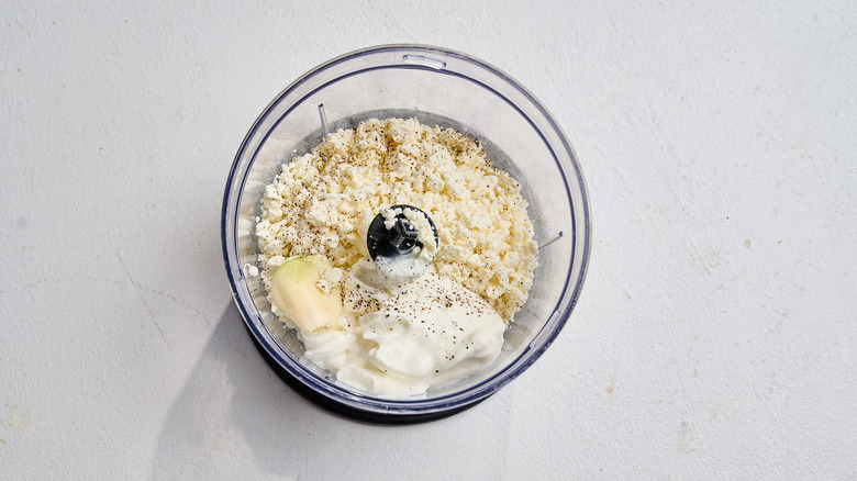 feta ingredients in a blender
