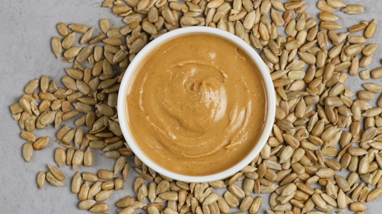 bowl of sunflower butter with sunflower seeds