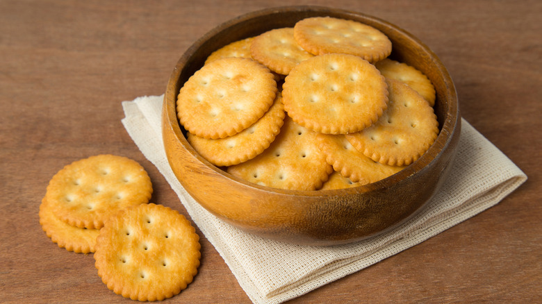 Bowl of round Ritz crackers inside bowl