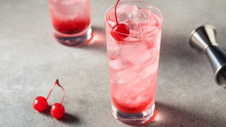 Dirty Shirley cocktail