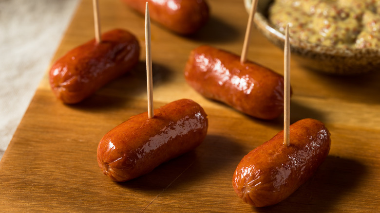 cocktail weenies with toothpicks