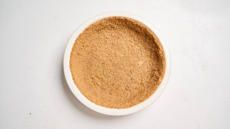 baked crust in a pie pan