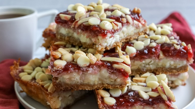 slices of homemade fruit bars