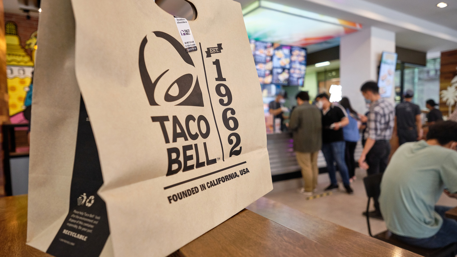 Taco Bell Is Bringing Back A Fan-Favorite Item That First Hit Menus In 2014 - Tasting Table