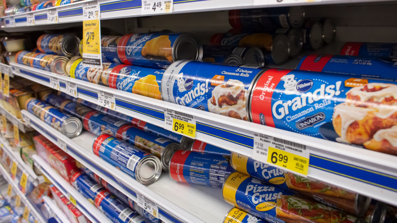 canned cinnamon rolls