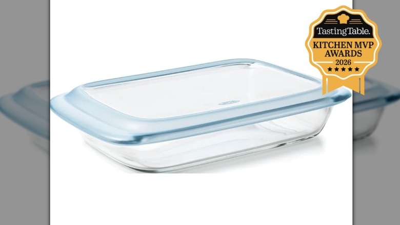 OXO Good Grips Glass baking dish with reusable lid to cover
