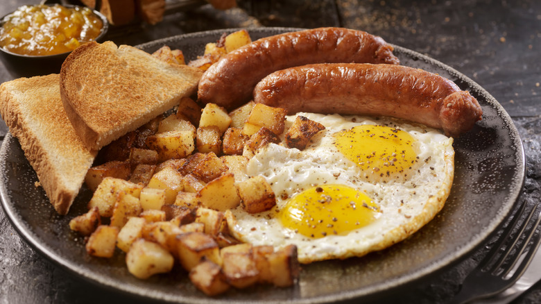 eggs, toast, sausage