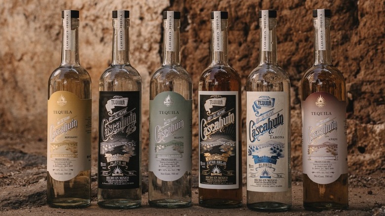 Several bottles of Cascahuin