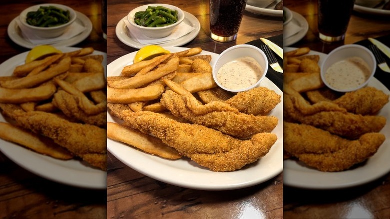 Texas Roadhouse catfish with Creole mustard sauce, green beans, and fries