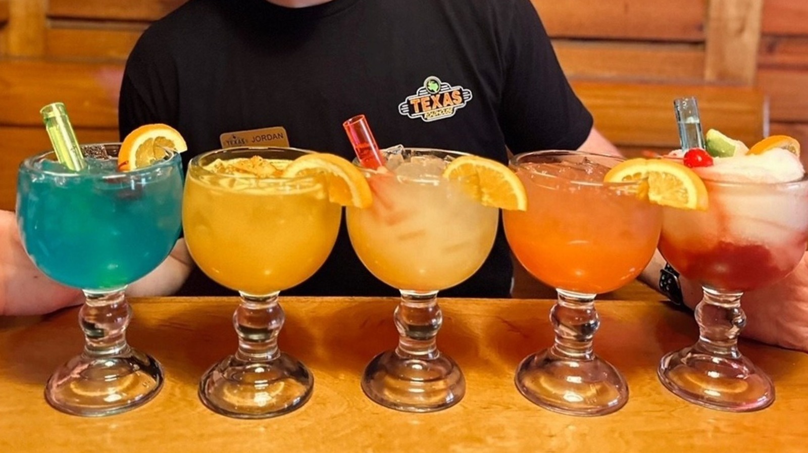 This Tropical Texas Roadhouse Margarita Is A Hidden Gem On Its Drink Menu - Tasting Table
